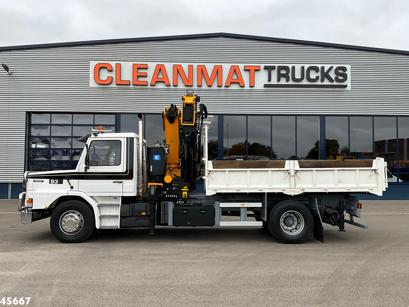 Scania T 93 4x2 Kipper met 31 Tonmeter laadkraan (bj 2005) + Fly-JIb! Just 118.736 km! - Tipper, Crane truck: picture 5 Scania T 93 4x2 Kipper met 31 Tonmeter laadkraan (bj 2005) + Fly-JIb! Just 118.736 km! - Tipper, Crane truck: picture 5