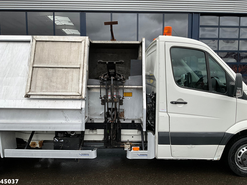 Volkswagen Crafter 2.5 TDI Terberg zijlader Just 115.247 Km! - Garbage truck: picture 5 Volkswagen Crafter 2.5 TDI Terberg zijlader Just 115.247 Km! - Garbage truck: picture 5