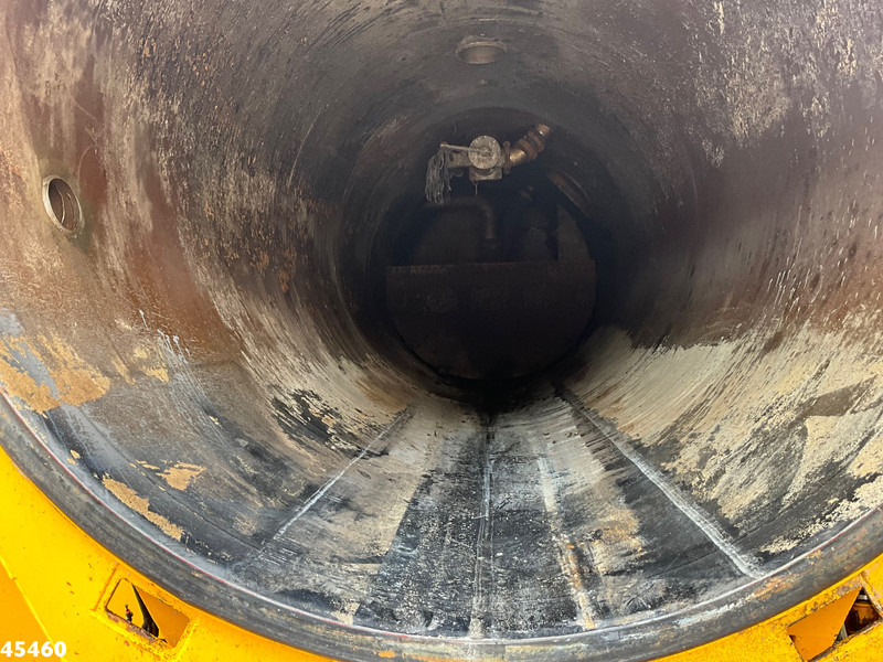 Vacuum truck Volvo FMX 420 6x4 Wiedemann 12m³ Combi kolkenzuiger: picture 13 Vacuum truck Volvo FMX 420 6x4 Wiedemann 12m³ Combi kolkenzuiger: picture 13