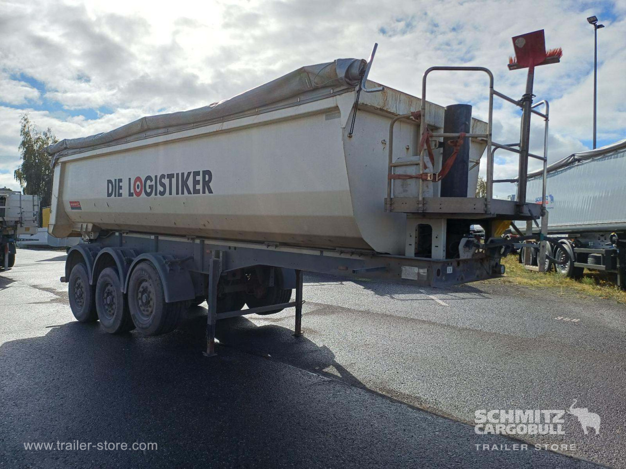 LANGENDORF Auflieger Kipper Stahlrundmulde 24m³ - Tipper semi-trailer: picture 1 LANGENDORF Auflieger Kipper Stahlrundmulde 24m³ - Tipper semi-trailer: picture 1