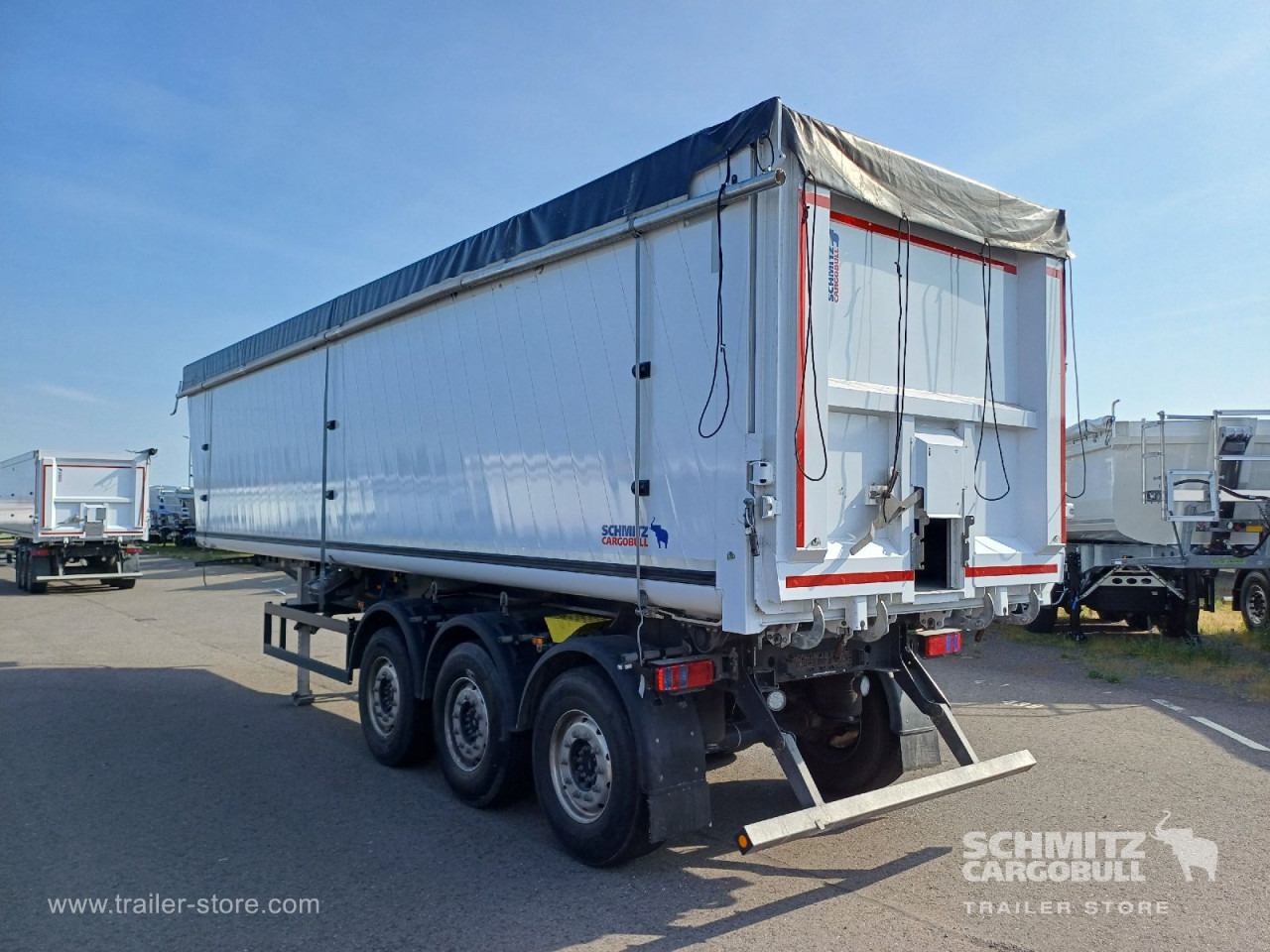 SCHMITZ Auflieger Kipper Alukastenmulde 52m³ - Tipper semi-trailer: picture 4 SCHMITZ Auflieger Kipper Alukastenmulde 52m³ - Tipper semi-trailer: picture 4