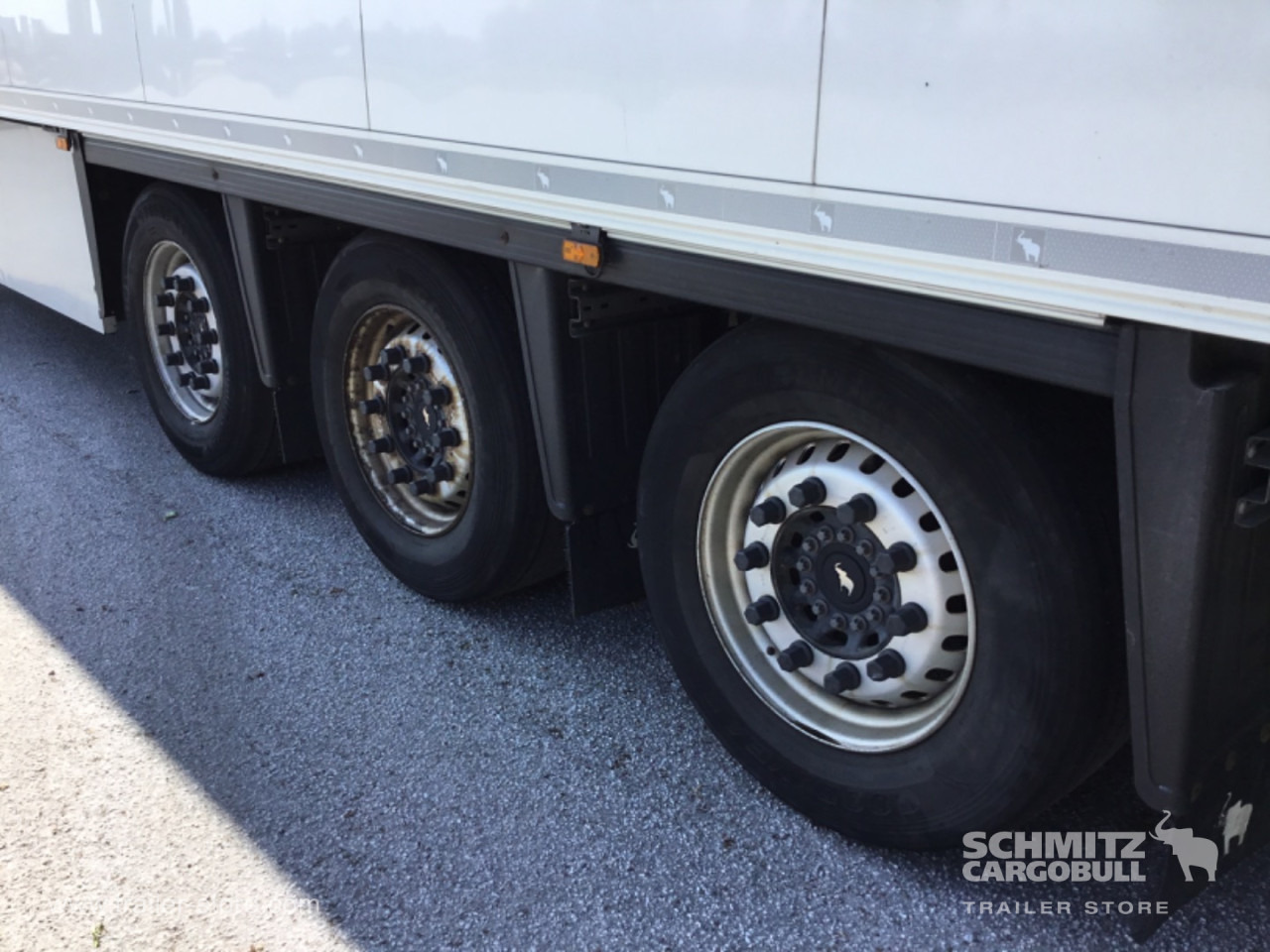 SCHMITZ Reefer Meat hanging system - Isothermal semi-trailer: picture 5 SCHMITZ Reefer Meat hanging system - Isothermal semi-trailer: picture 5