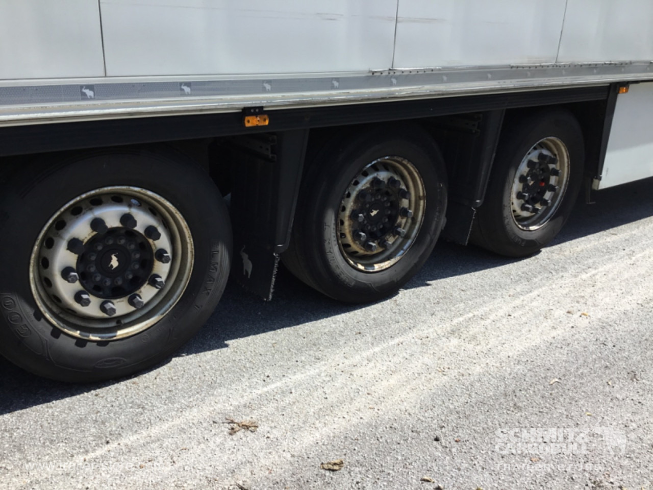 SCHMITZ Reefer Meat hanging system - Isothermal semi-trailer: picture 3 SCHMITZ Reefer Meat hanging system - Isothermal semi-trailer: picture 3