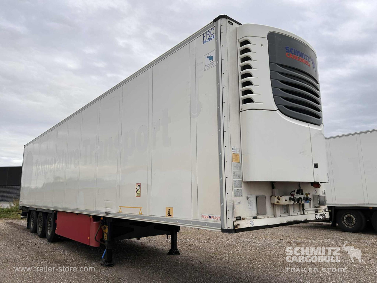 SCHMITZ Reefer Standard Double deck - Isothermal semi-trailer: picture 1 SCHMITZ Reefer Standard Double deck - Isothermal semi-trailer: picture 1
