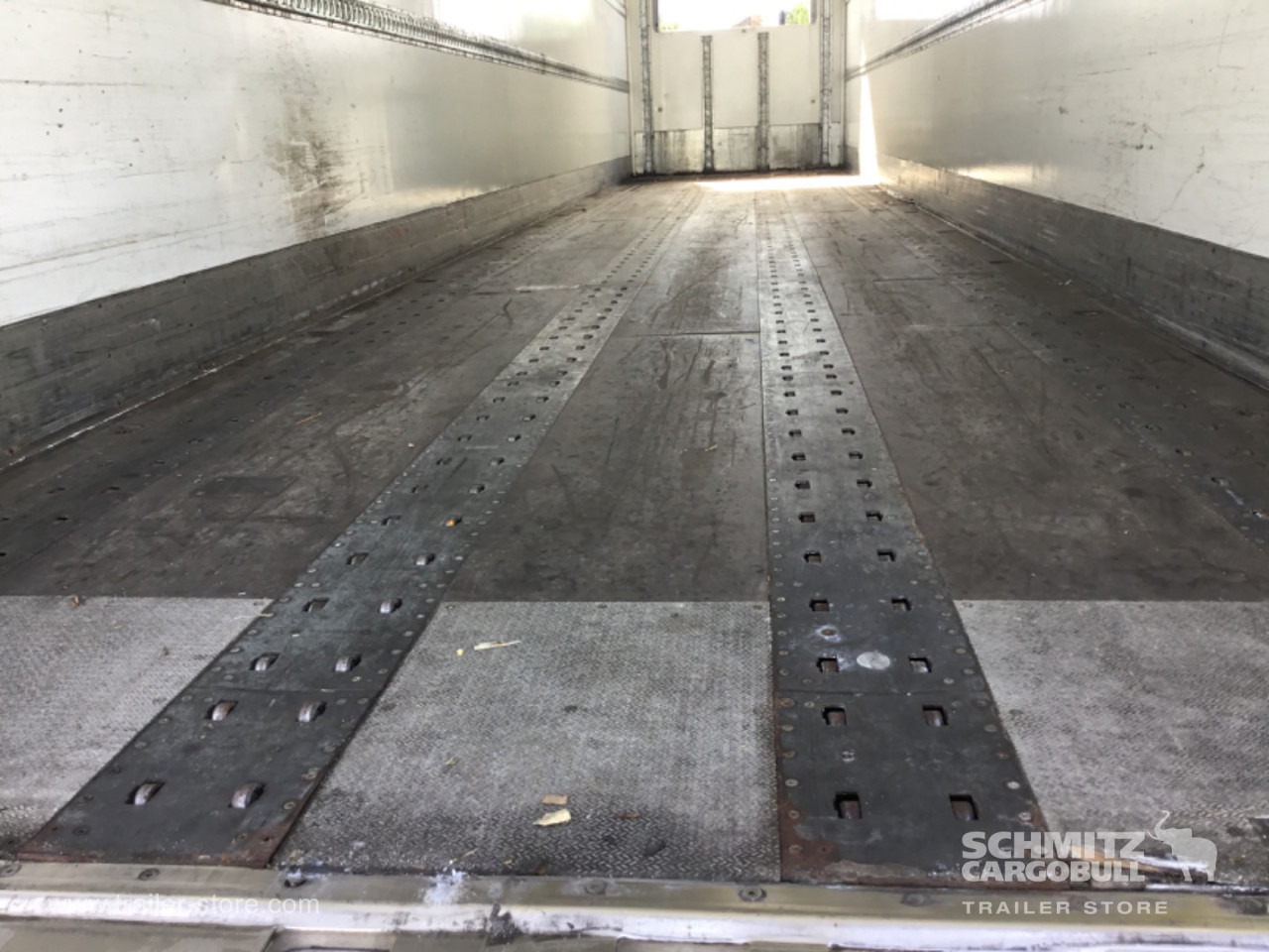 TALSON Dryfreight Standard - Closed box semi-trailer: picture 5 TALSON Dryfreight Standard - Closed box semi-trailer: picture 5