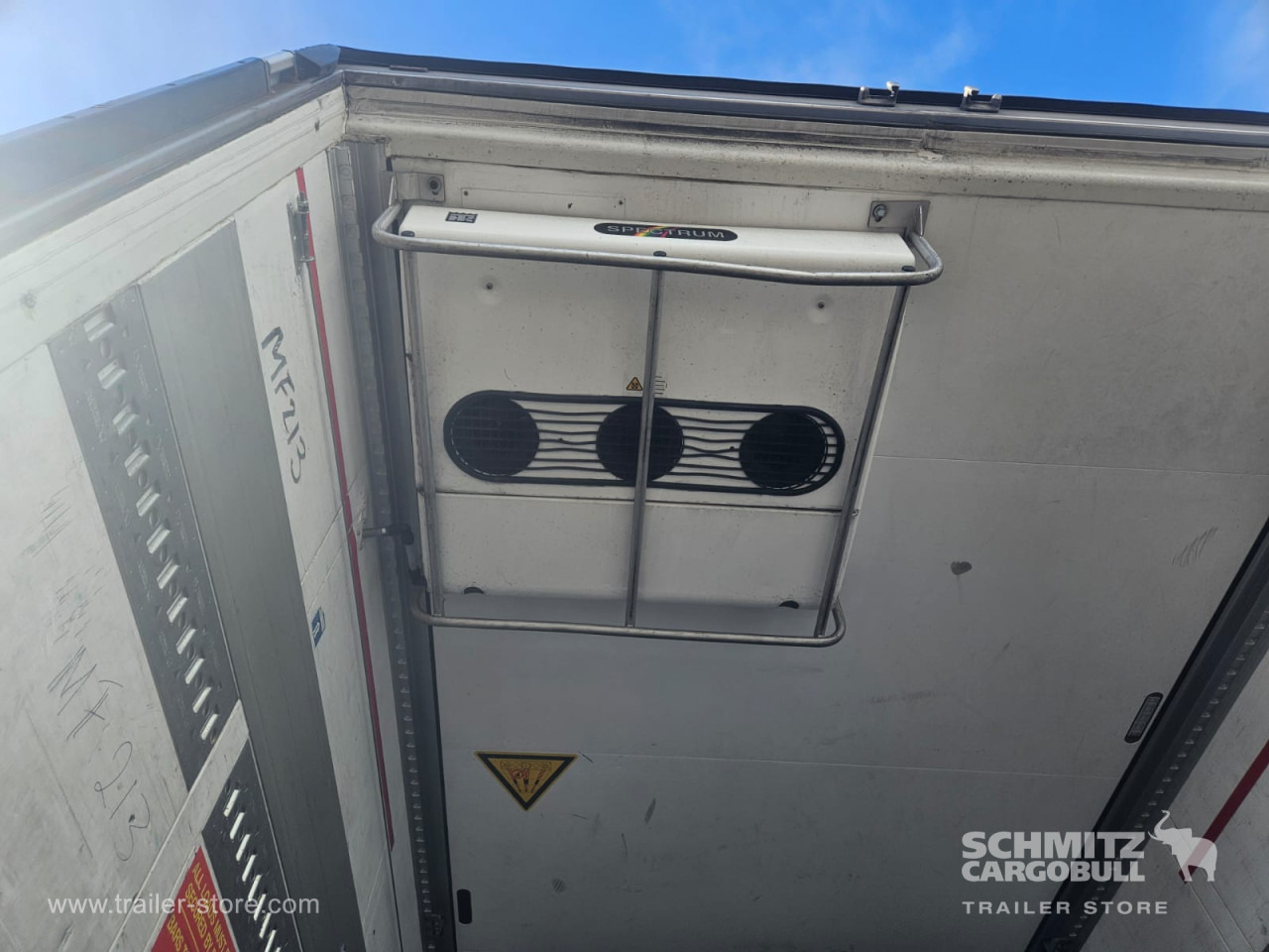 SCHMITZ Reefer Multitemp - Isothermal semi-trailer: picture 5 SCHMITZ Reefer Multitemp - Isothermal semi-trailer: picture 5