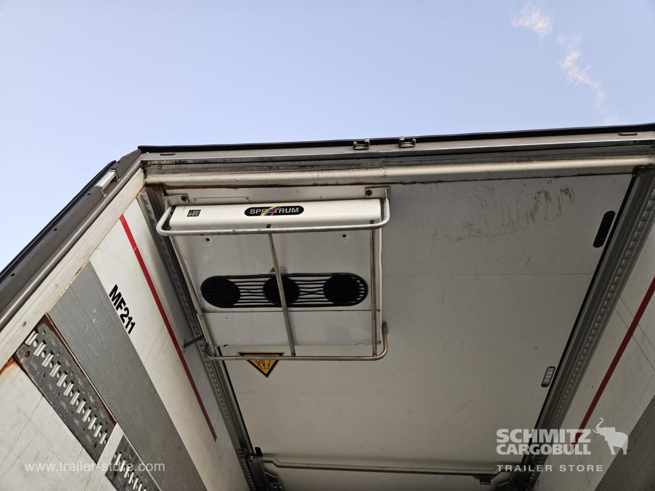 SCHMITZ Reefer Multitemp - Isothermal semi-trailer: picture 5 SCHMITZ Reefer Multitemp - Isothermal semi-trailer: picture 5