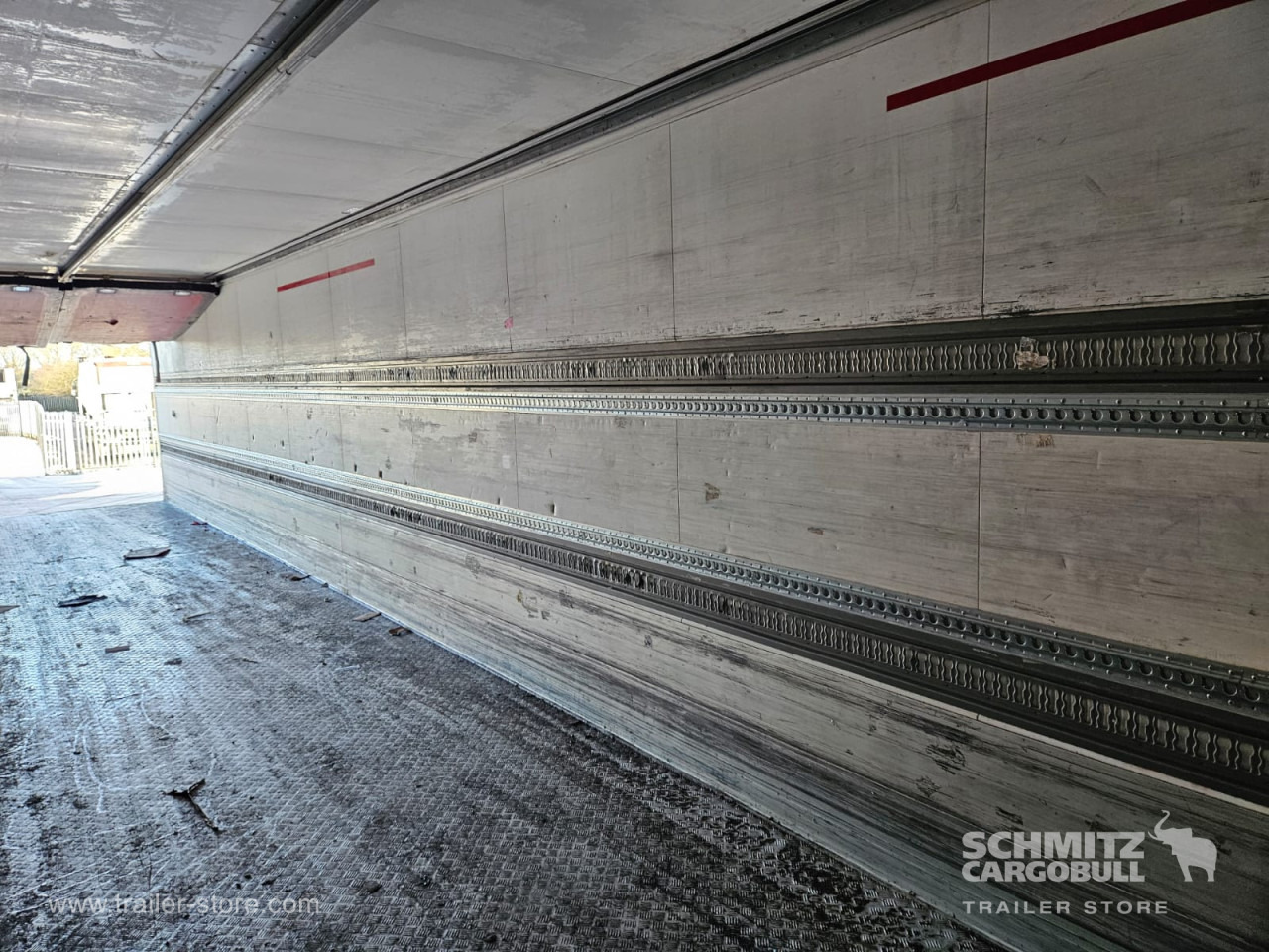 SCHMITZ Reefer Multitemp - Isothermal semi-trailer: picture 5 SCHMITZ Reefer Multitemp - Isothermal semi-trailer: picture 5