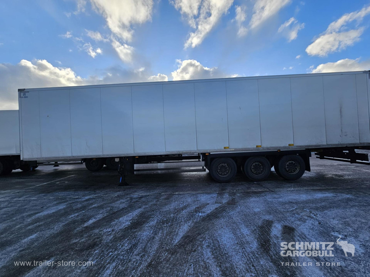 SCHMITZ Reefer Multitemp - Isothermal semi-trailer: picture 2 SCHMITZ Reefer Multitemp - Isothermal semi-trailer: picture 2