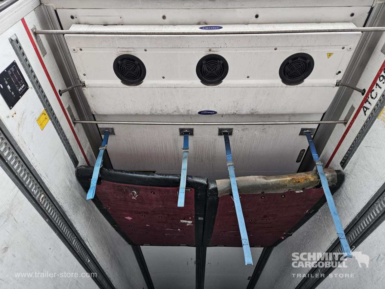 SCHMITZ Reefer Multitemp - Isothermal semi-trailer: picture 2 SCHMITZ Reefer Multitemp - Isothermal semi-trailer: picture 2