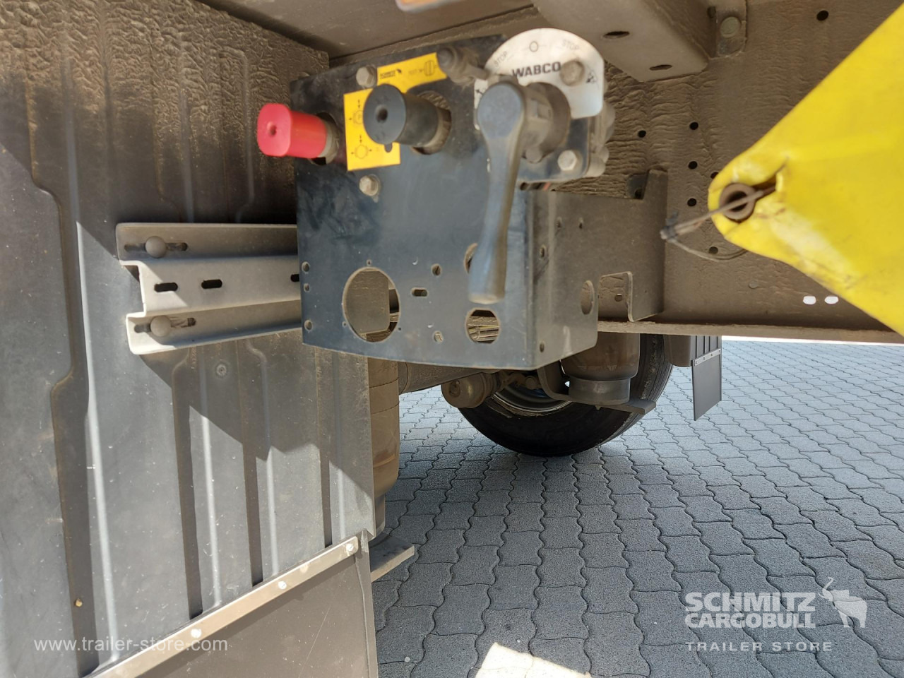 SCHMITZ Curtainsider Mega - Curtainsider semi-trailer: picture 2 SCHMITZ Curtainsider Mega - Curtainsider semi-trailer: picture 2