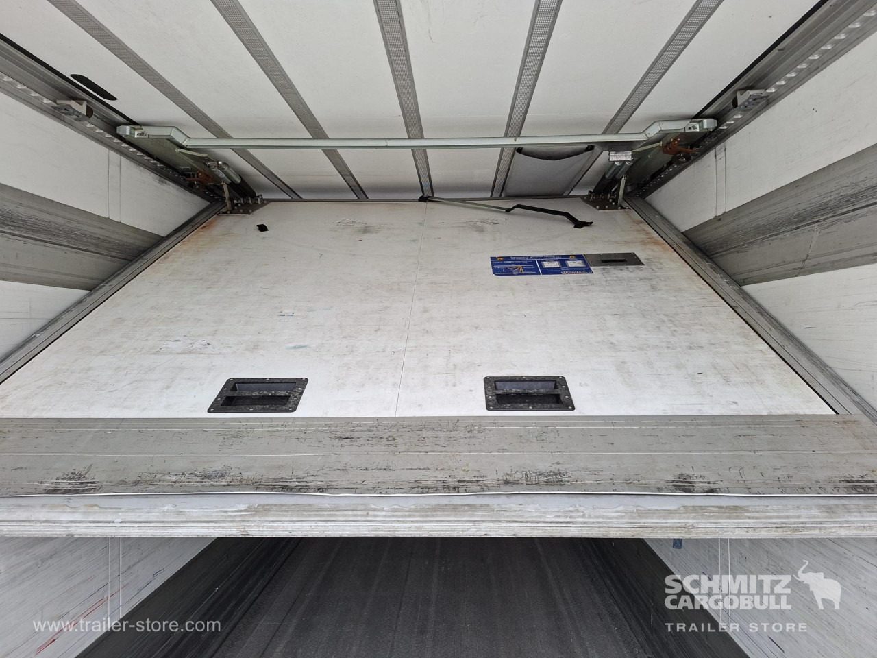 SCHMITZ Reefer Multitemp - Isothermal semi-trailer: picture 4 SCHMITZ Reefer Multitemp - Isothermal semi-trailer: picture 4