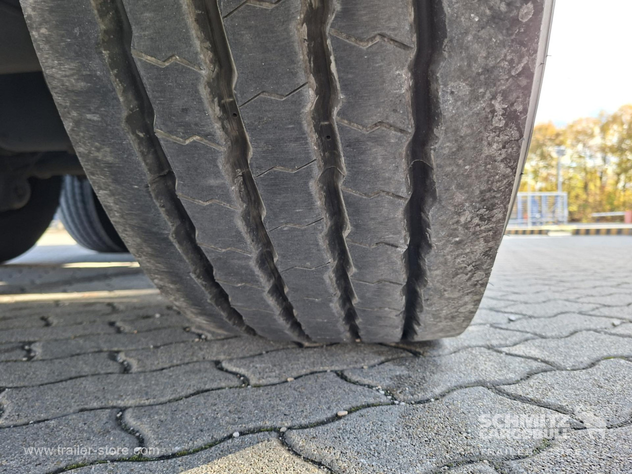 SCHMITZ Reefer Multitemp - Isothermal semi-trailer: picture 5 SCHMITZ Reefer Multitemp - Isothermal semi-trailer: picture 5