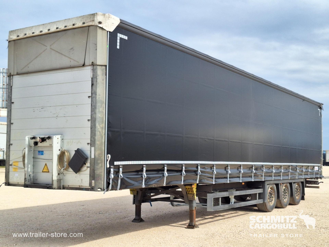 SCHMITZ Tolóponyva Mega - Curtainsider semi-trailer: picture 1 SCHMITZ Tolóponyva Mega - Curtainsider semi-trailer: picture 1