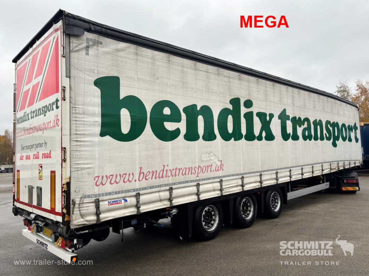 SCHMITZ Curtainsider Mega - Curtainsider semi-trailer: picture 1 SCHMITZ Curtainsider Mega - Curtainsider semi-trailer: picture 1
