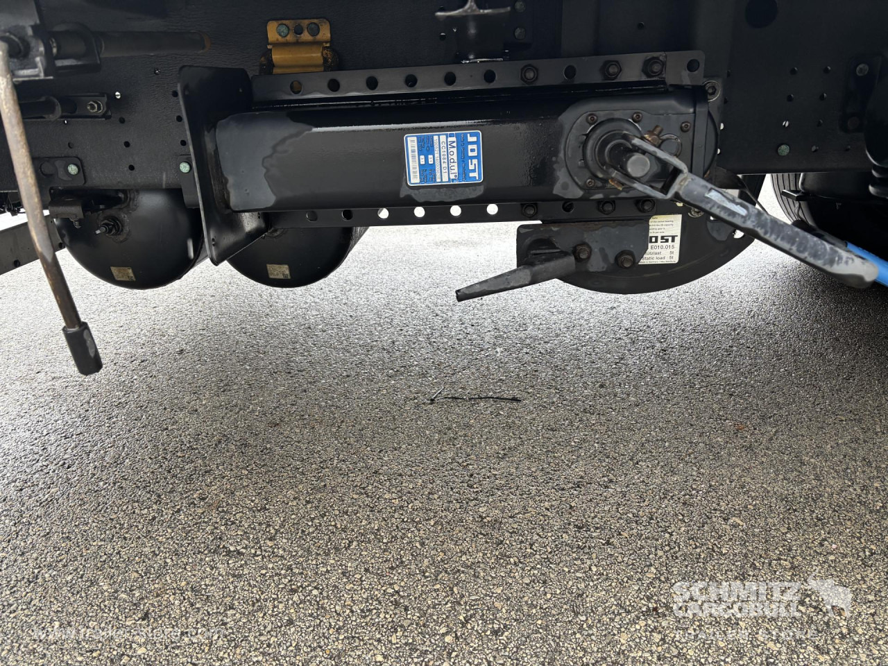 SCHMITZ Curtainsider Mega - Curtainsider semi-trailer: picture 2 SCHMITZ Curtainsider Mega - Curtainsider semi-trailer: picture 2