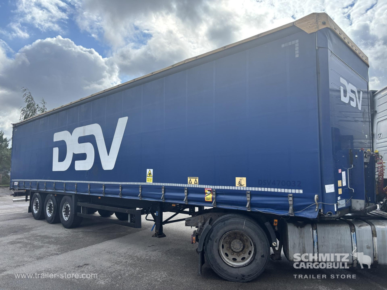SCHMITZ Curtainsider Standard - Curtainsider semi-trailer: picture 5 SCHMITZ Curtainsider Standard - Curtainsider semi-trailer: picture 5