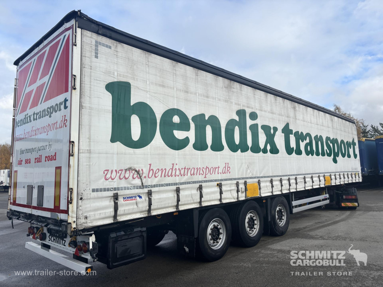 SCHMITZ Curtainsider Standard - Curtainsider semi-trailer: picture 1 SCHMITZ Curtainsider Standard - Curtainsider semi-trailer: picture 1