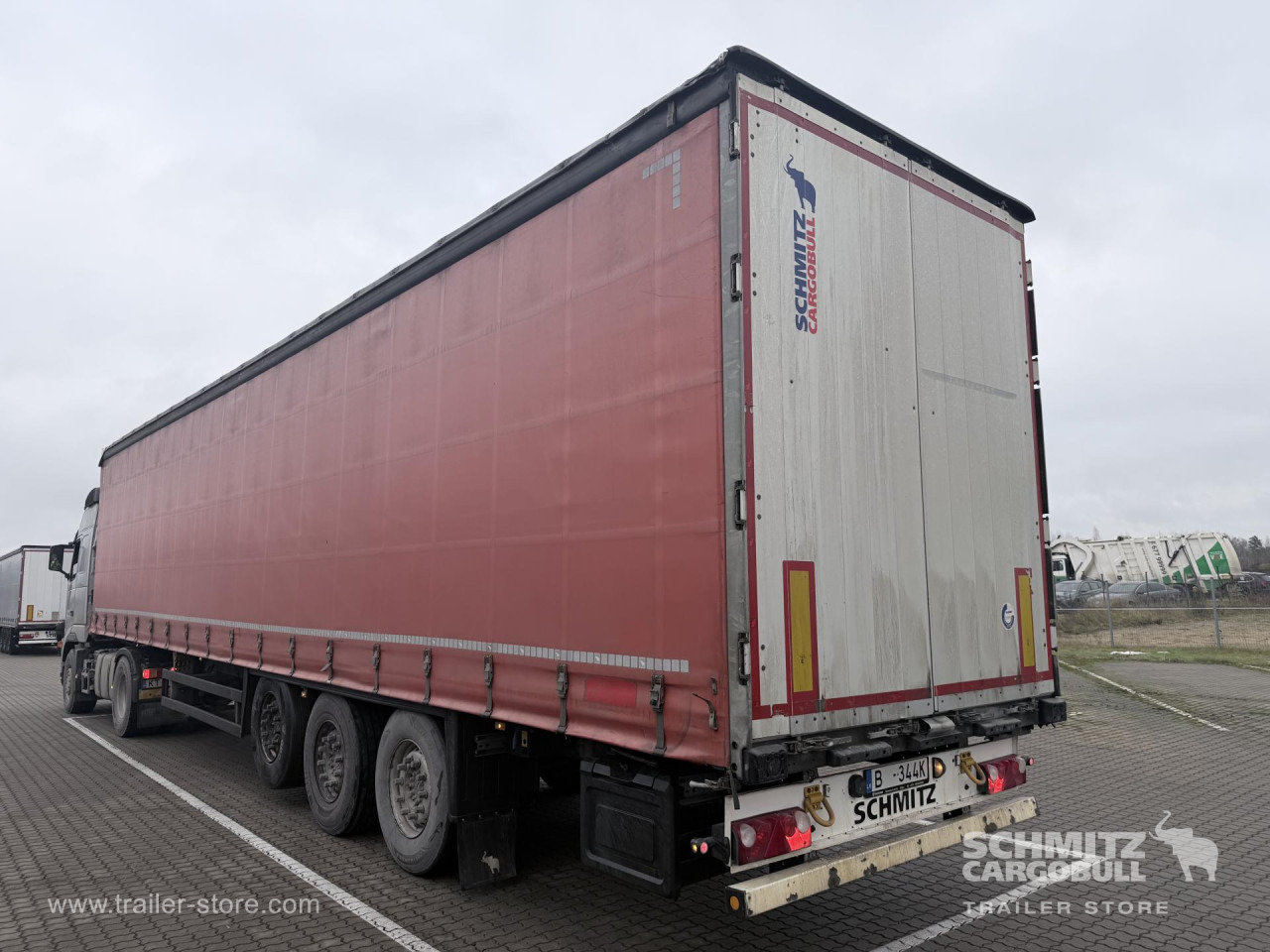 SCHMITZ Curtainsider Standard - Curtainsider semi-trailer: picture 3 SCHMITZ Curtainsider Standard - Curtainsider semi-trailer: picture 3