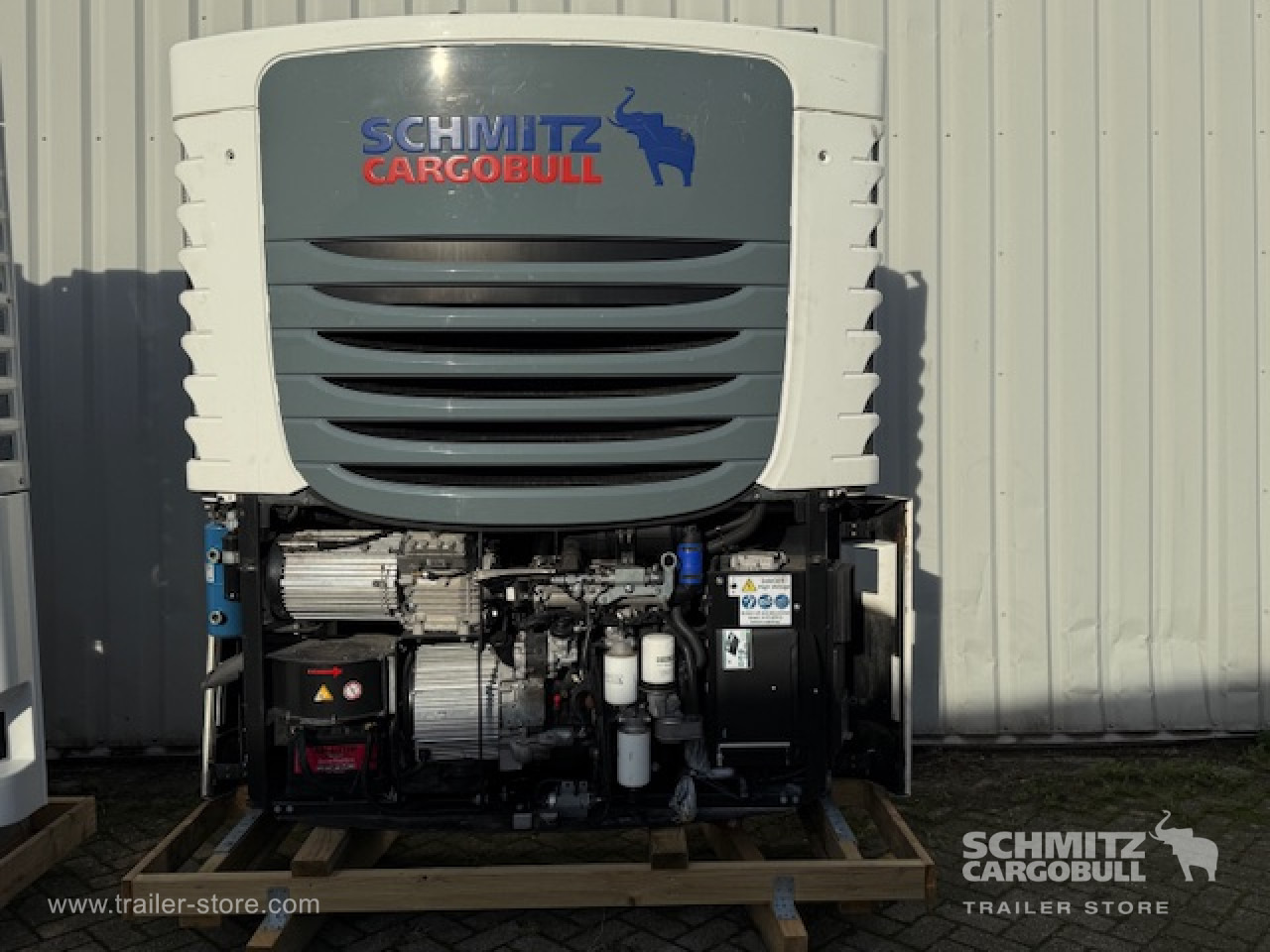 SCHMITZ Aanhangwagen - Isothermal semi-trailer: picture 1 SCHMITZ Aanhangwagen - Isothermal semi-trailer: picture 1