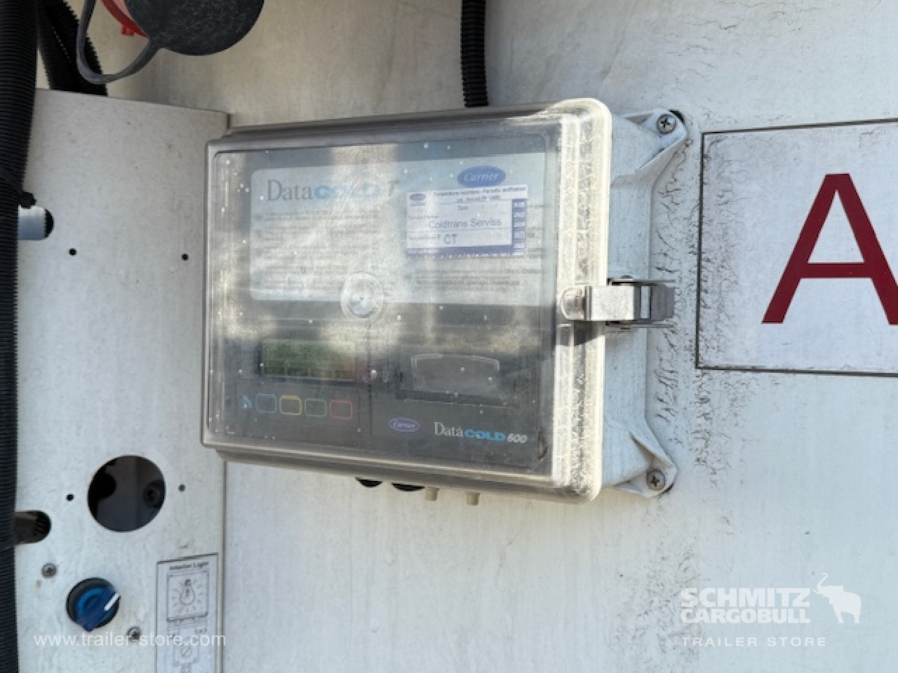 SCHMITZ Oplegger Vries Multitemp - Isothermal semi-trailer: picture 5 SCHMITZ Oplegger Vries Multitemp - Isothermal semi-trailer: picture 5