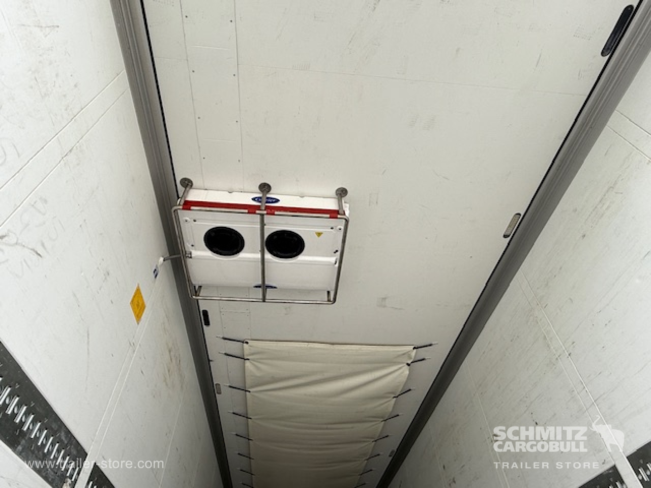 SCHMITZ Oplegger Vries Multitemp - Isothermal semi-trailer: picture 2 SCHMITZ Oplegger Vries Multitemp - Isothermal semi-trailer: picture 2