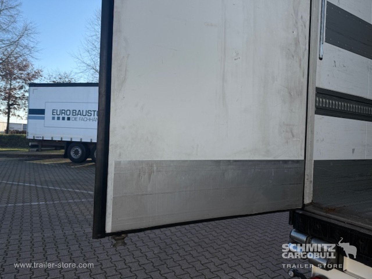 SCHMITZ Oplegger Vries Standard Double deck - Isothermal semi-trailer: picture 2 SCHMITZ Oplegger Vries Standard Double deck - Isothermal semi-trailer: picture 2