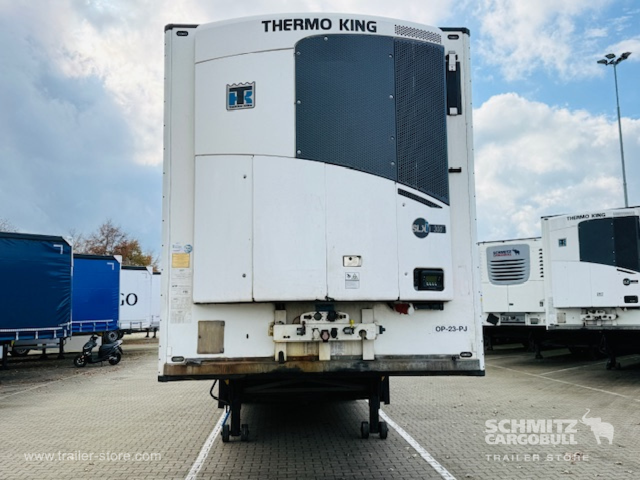 SCHMITZ Oplegger Vries Standard - Isothermal semi-trailer: picture 3 SCHMITZ Oplegger Vries Standard - Isothermal semi-trailer: picture 3