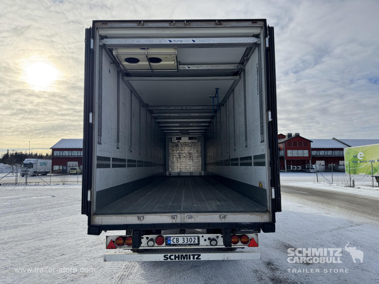 SCHMITZ Reefer Multitemp Double deck - Isothermal semi-trailer: picture 2 SCHMITZ Reefer Multitemp Double deck - Isothermal semi-trailer: picture 2