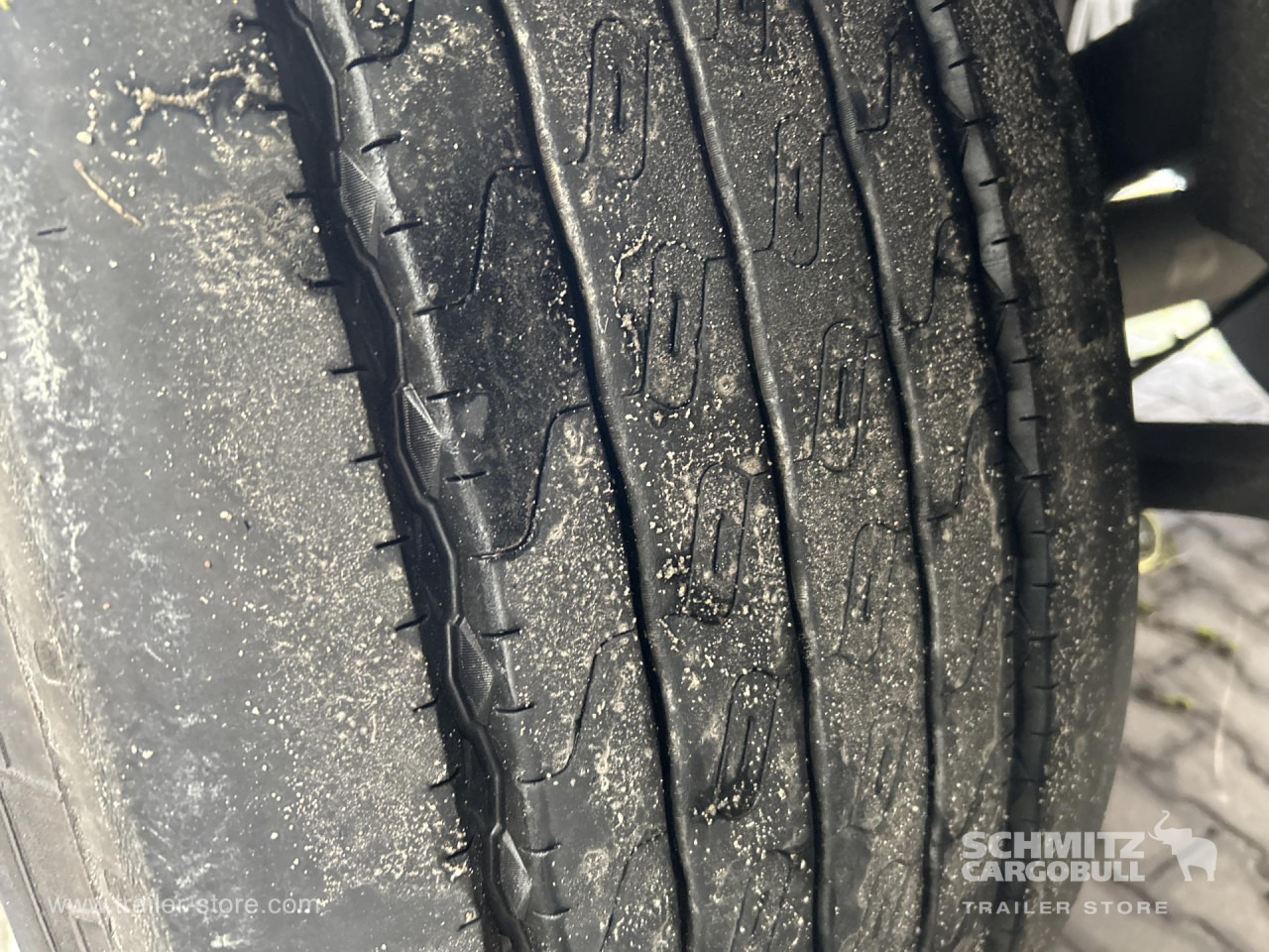 SCHMITZ Reefer Standard Double deck - Isothermal semi-trailer: picture 5 SCHMITZ Reefer Standard Double deck - Isothermal semi-trailer: picture 5