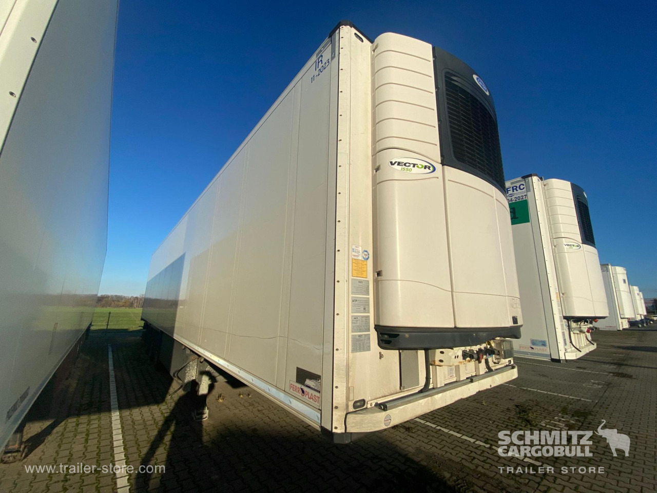 SCHMITZ Reefer Standard Double deck - Isothermal semi-trailer: picture 1 SCHMITZ Reefer Standard Double deck - Isothermal semi-trailer: picture 1