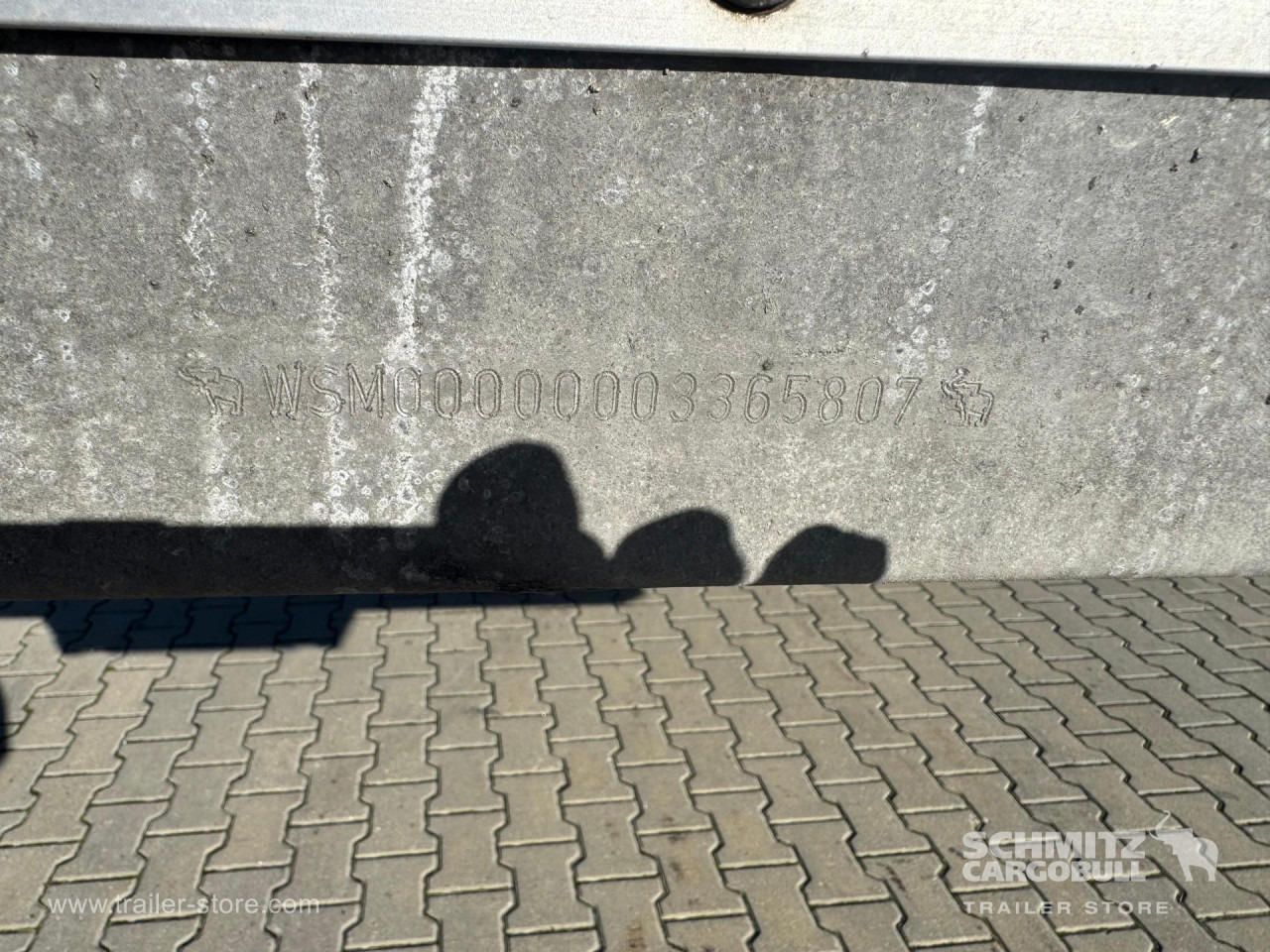 SCHMITZ Curtainsider Standard - Curtainsider semi-trailer: picture 3 SCHMITZ Curtainsider Standard - Curtainsider semi-trailer: picture 3