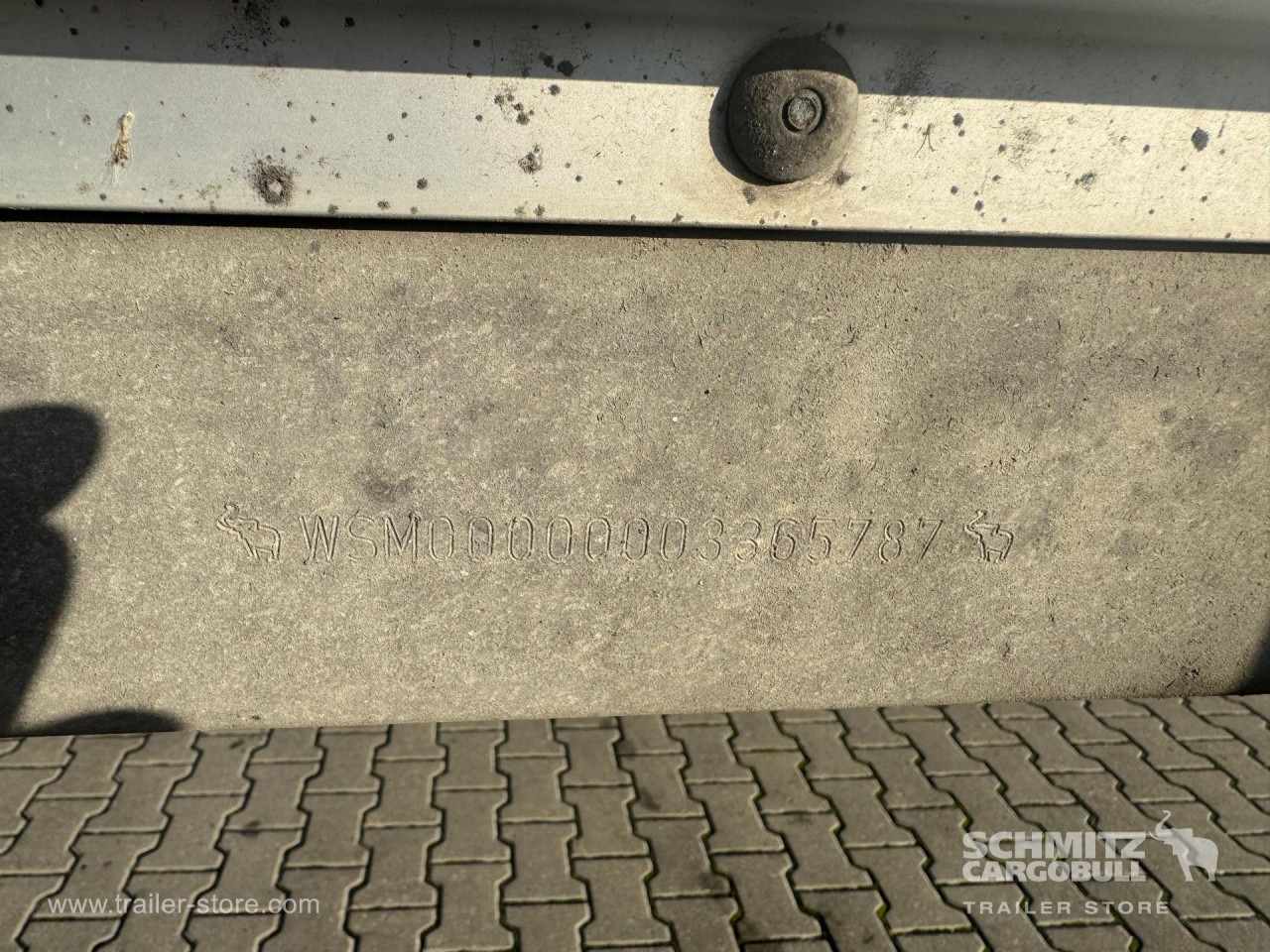 SCHMITZ Curtainsider Standard - Curtainsider semi-trailer: picture 3 SCHMITZ Curtainsider Standard - Curtainsider semi-trailer: picture 3