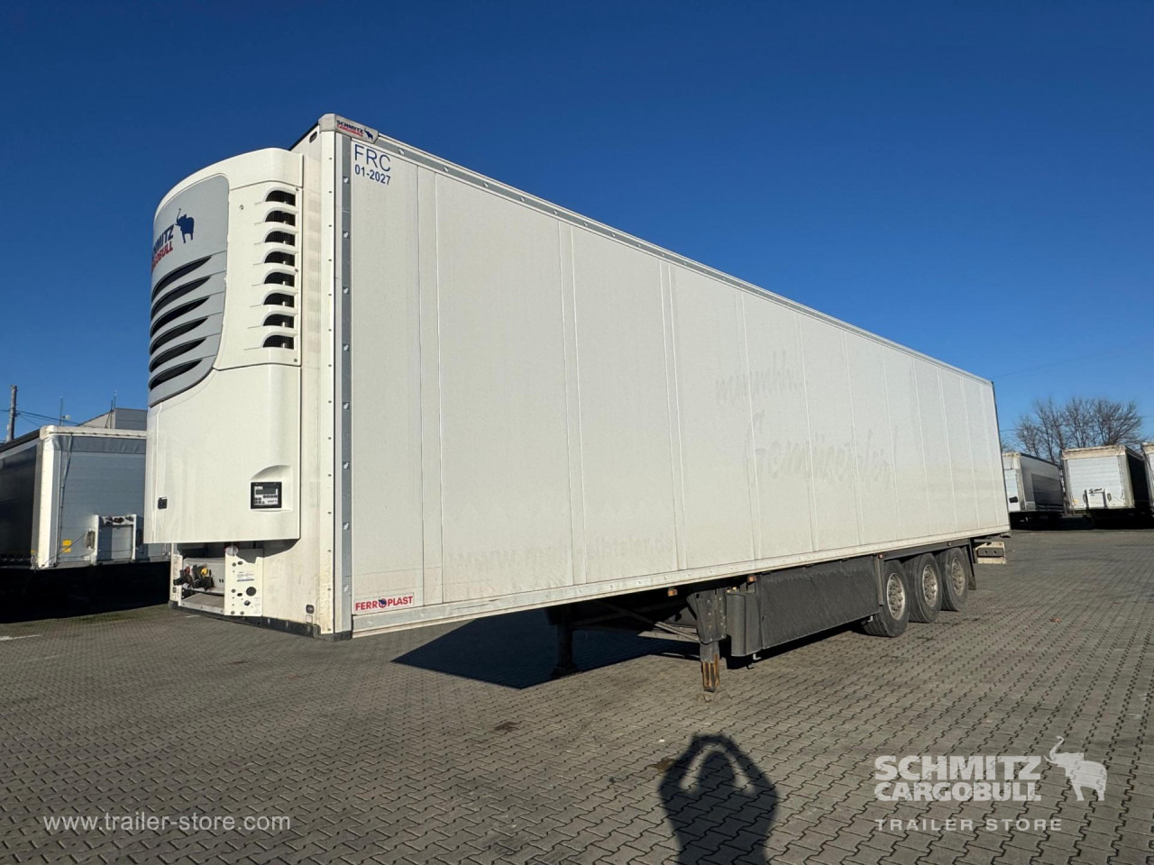 SCHMITZ Reefer Standard - Isothermal semi-trailer: picture 1 SCHMITZ Reefer Standard - Isothermal semi-trailer: picture 1