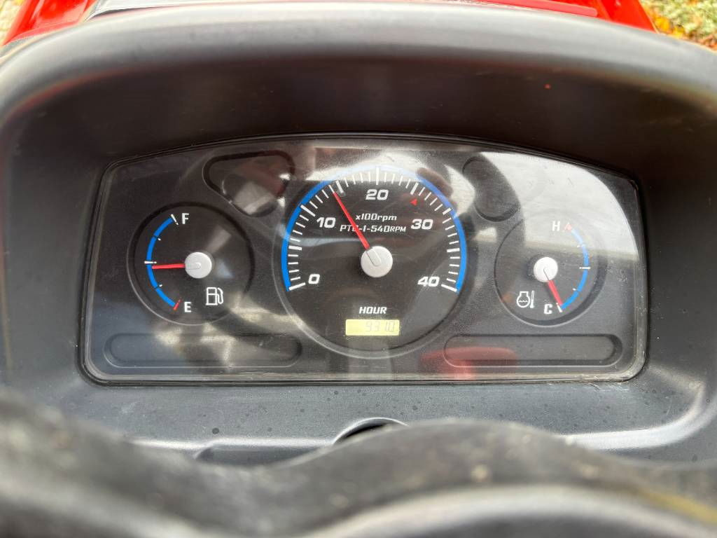 Kioti CK 3310 HST - Mini tractor: picture 5 Kioti CK 3310 HST - Mini tractor: picture 5