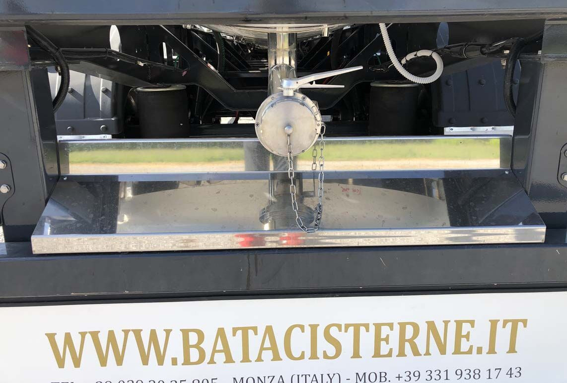 New Tank semi-trailer for transportation of food Bata CISTERNA LIGHT NUOVA: picture 21 New Tank semi-trailer for transportation of food Bata CISTERNA LIGHT NUOVA: picture 21