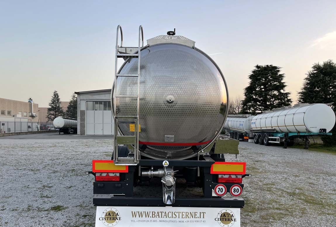 Bata CISTERNA MODELLO STANDARD NON ISOLATA 31.000LT NUOVA - Tank semi-trailer: picture 2 Bata CISTERNA MODELLO STANDARD NON ISOLATA 31.000LT NUOVA - Tank semi-trailer: picture 2