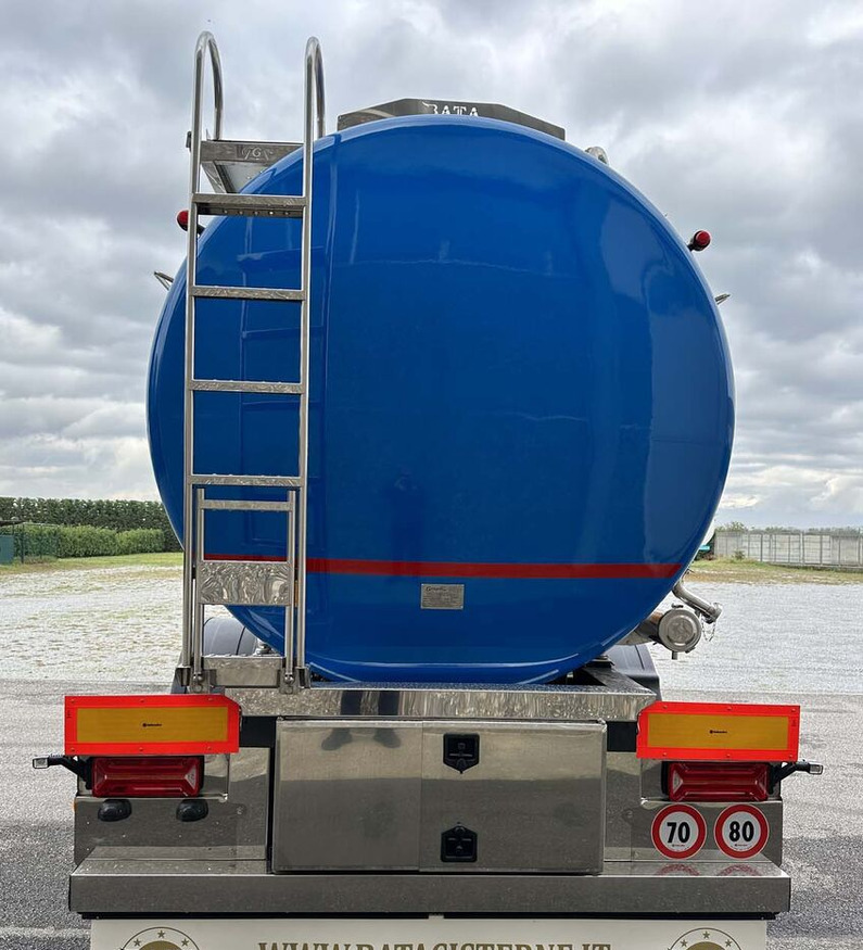 Bata CISTERNA SUPER LIGHT NUOVA - Tank semi-trailer: picture 3 Bata CISTERNA SUPER LIGHT NUOVA - Tank semi-trailer: picture 3