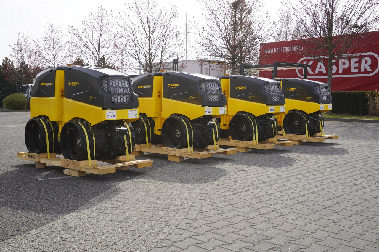 BOMAG BMP 8500 brand-new trench roller / Remote Control / 4 units - Road roller: picture 3 BOMAG BMP 8500 brand-new trench roller / Remote Control / 4 units - Road roller: picture 3