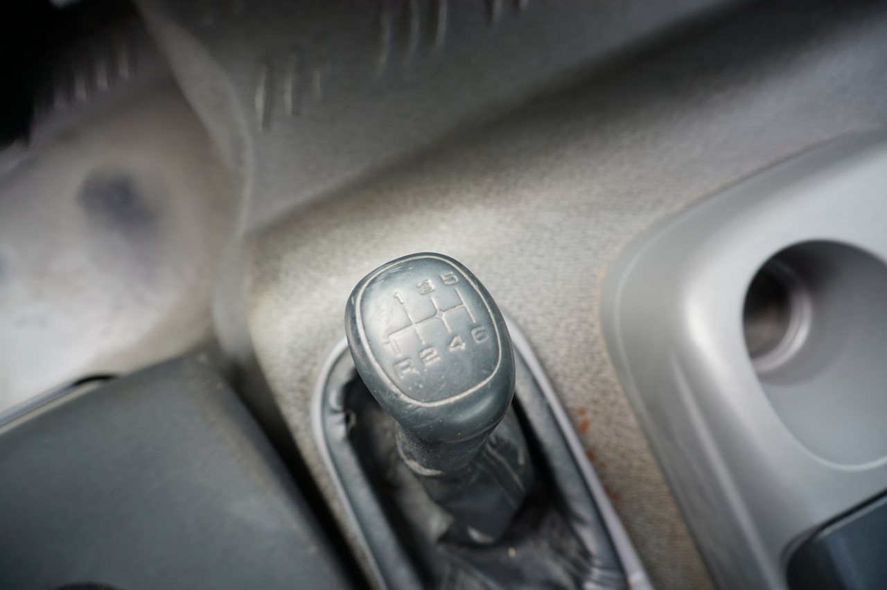 DAF LF 55.220 Skip loader GUIMA PALFINGER M14T leasing DAF LF 55.220 Skip loader GUIMA PALFINGER M14T: picture 27 DAF LF 55.220 Skip loader GUIMA PALFINGER M14T leasing DAF LF 55.220 Skip loader GUIMA PALFINGER M14T: picture 27