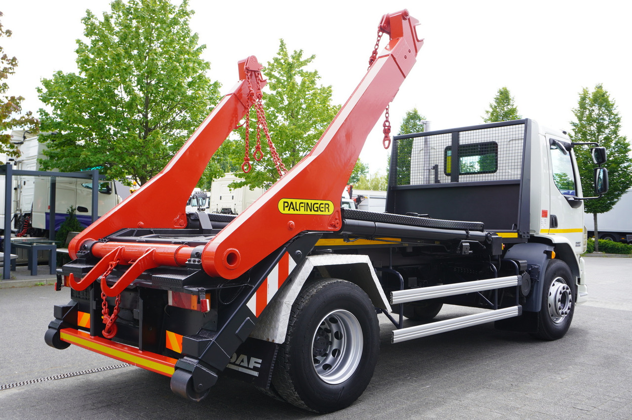 DAF LF 55.220 Skip loader GUIMA PALFINGER M14T leasing DAF LF 55.220 Skip loader GUIMA PALFINGER M14T: picture 6 DAF LF 55.220 Skip loader GUIMA PALFINGER M14T leasing DAF LF 55.220 Skip loader GUIMA PALFINGER M14T: picture 6