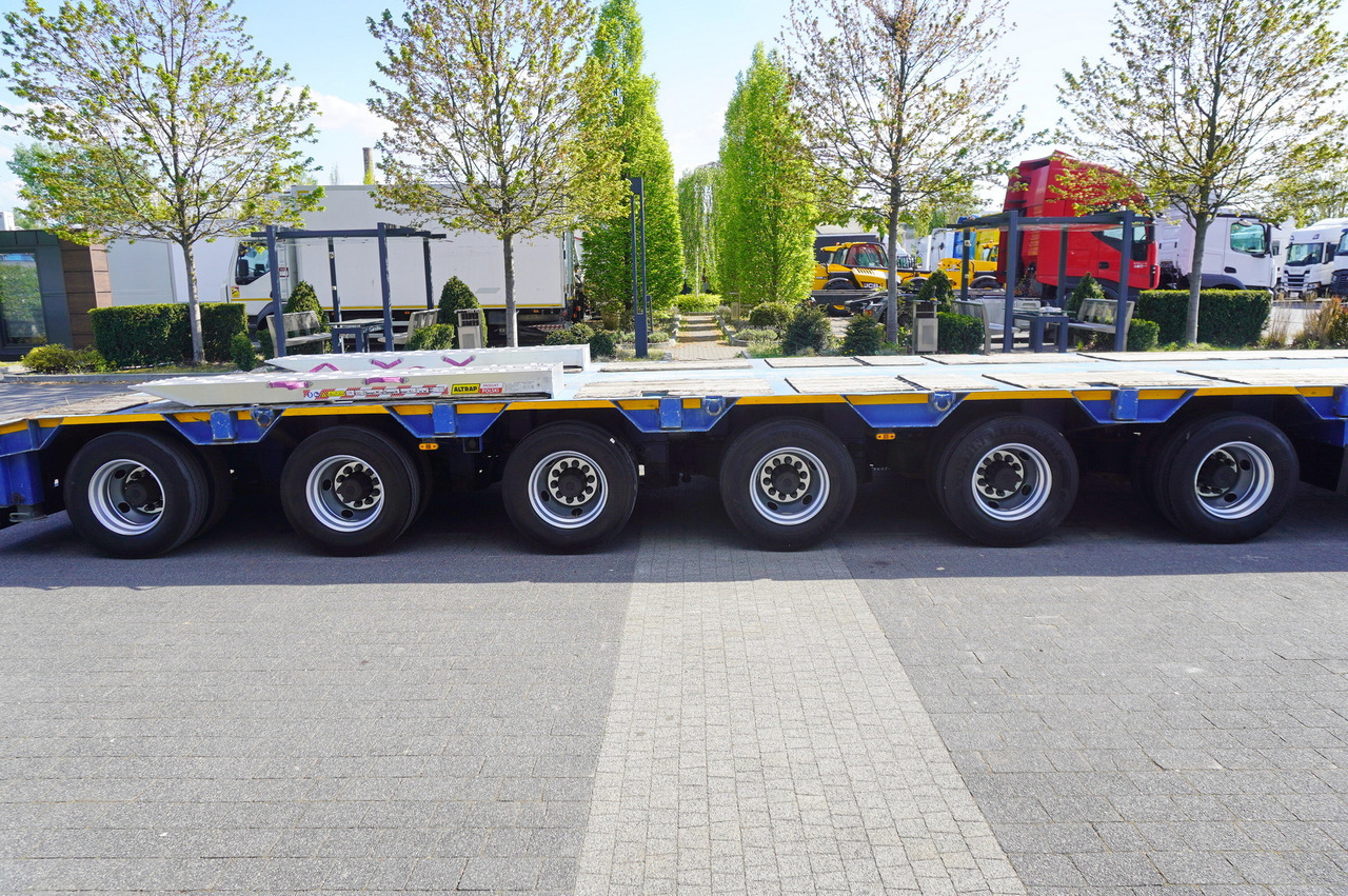 Low loader semi-trailer for transportation of heavy machinery GOLDHOFER STZ-L6-62/80 / 6 axles / 61 T load cap. / Add. permissions: picture 22