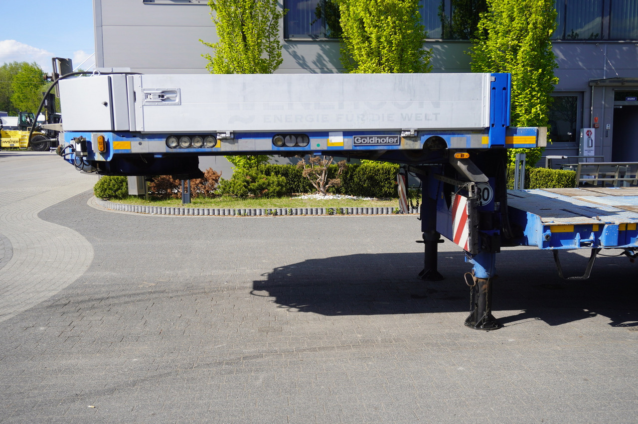 Low loader semi-trailer for transportation of heavy machinery GOLDHOFER STZ-L6-62/80 / 6 axles / 61 T load cap. / Add. permissions: picture 27