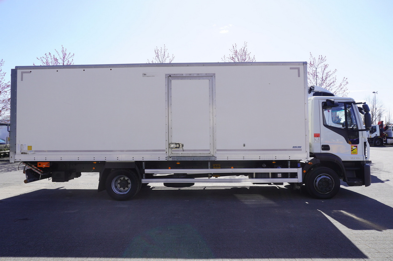 Box truck IVECO Eurocargo 120-190 / 160 thousand km !!! / Box 18 EPAL / Dhollandia lift 1500 kg: picture 7 Box truck IVECO Eurocargo 120-190 / 160 thousand km !!! / Box 18 EPAL / Dhollandia lift 1500 kg: picture 7
