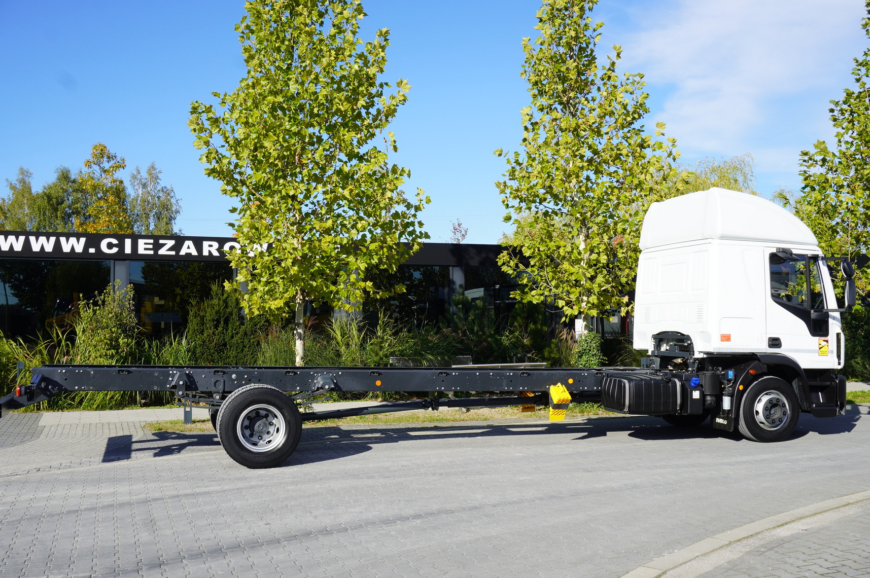 IVECO Eurocargo 140e19 4×2 E6 Glob / ADR / frame 8,1m - Cab chassis truck: picture 3 IVECO Eurocargo 140e19 4×2 E6 Glob / ADR / frame 8,1m - Cab chassis truck: picture 3