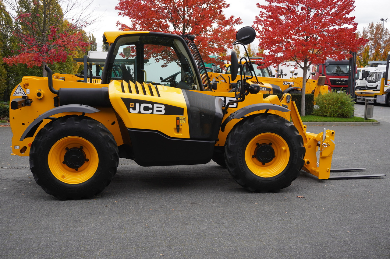 JCB 531-70 / 900 MTH telescopic charger! / 3.1 T / 7 M - Telescopic wheel loader: picture 5 JCB 531-70 / 900 MTH telescopic charger! / 3.1 T / 7 M - Telescopic wheel loader: picture 5