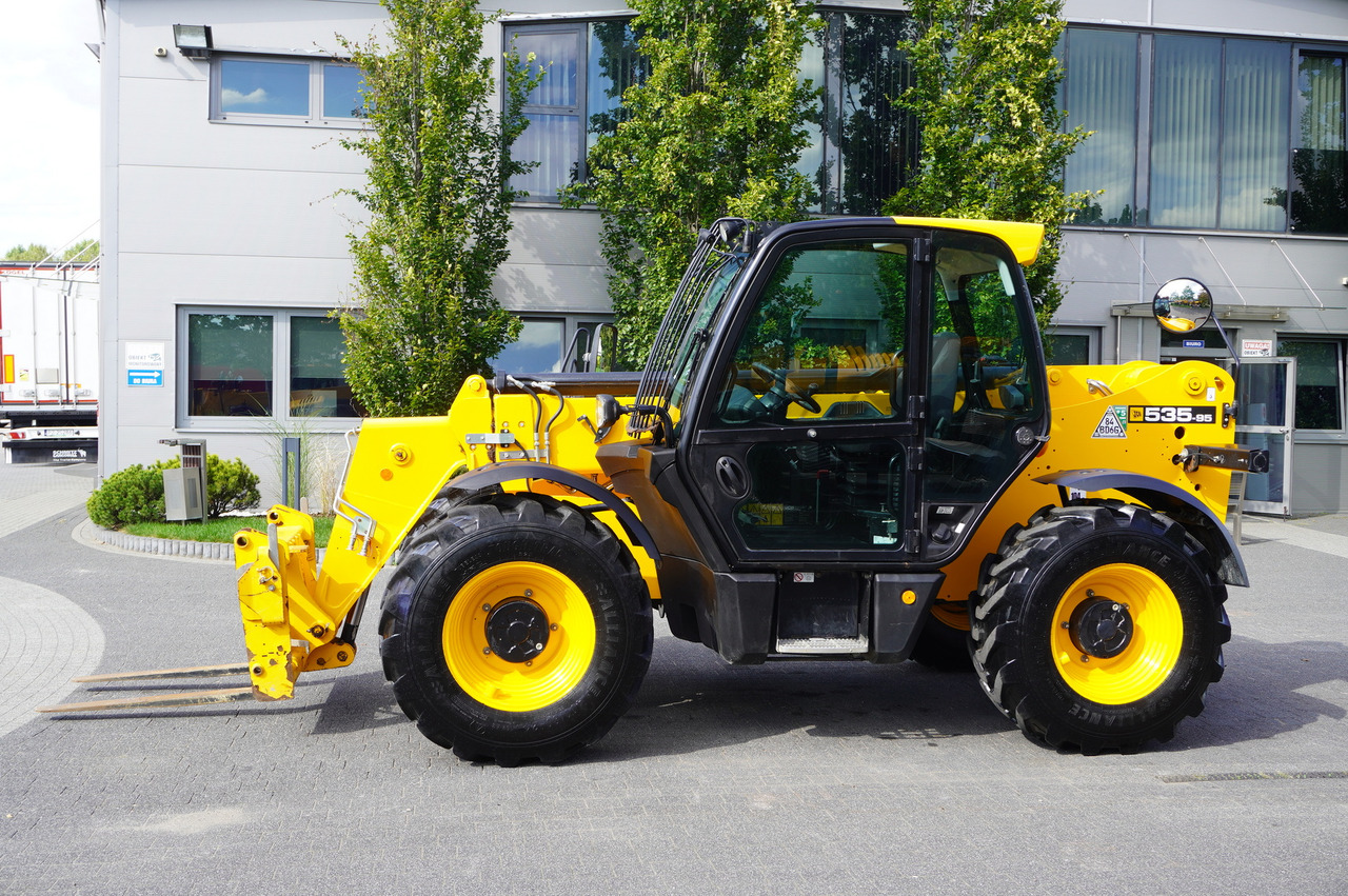 JCB 535-95 / 3.5 T / range 9.5 m / 700 MTH!! - Telescopic wheel loader: picture 4 JCB 535-95 / 3.5 T / range 9.5 m / 700 MTH!! - Telescopic wheel loader: picture 4