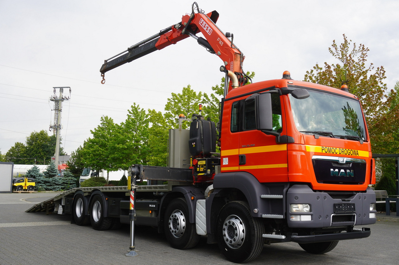 MAN TGS 35.360 E5 8x2 / FASSI F165 / 5.4 T cap. / 8.25 m reach - Crane truck: picture 2 MAN TGS 35.360 E5 8x2 / FASSI F165 / 5.4 T cap. / 8.25 m reach - Crane truck: picture 2
