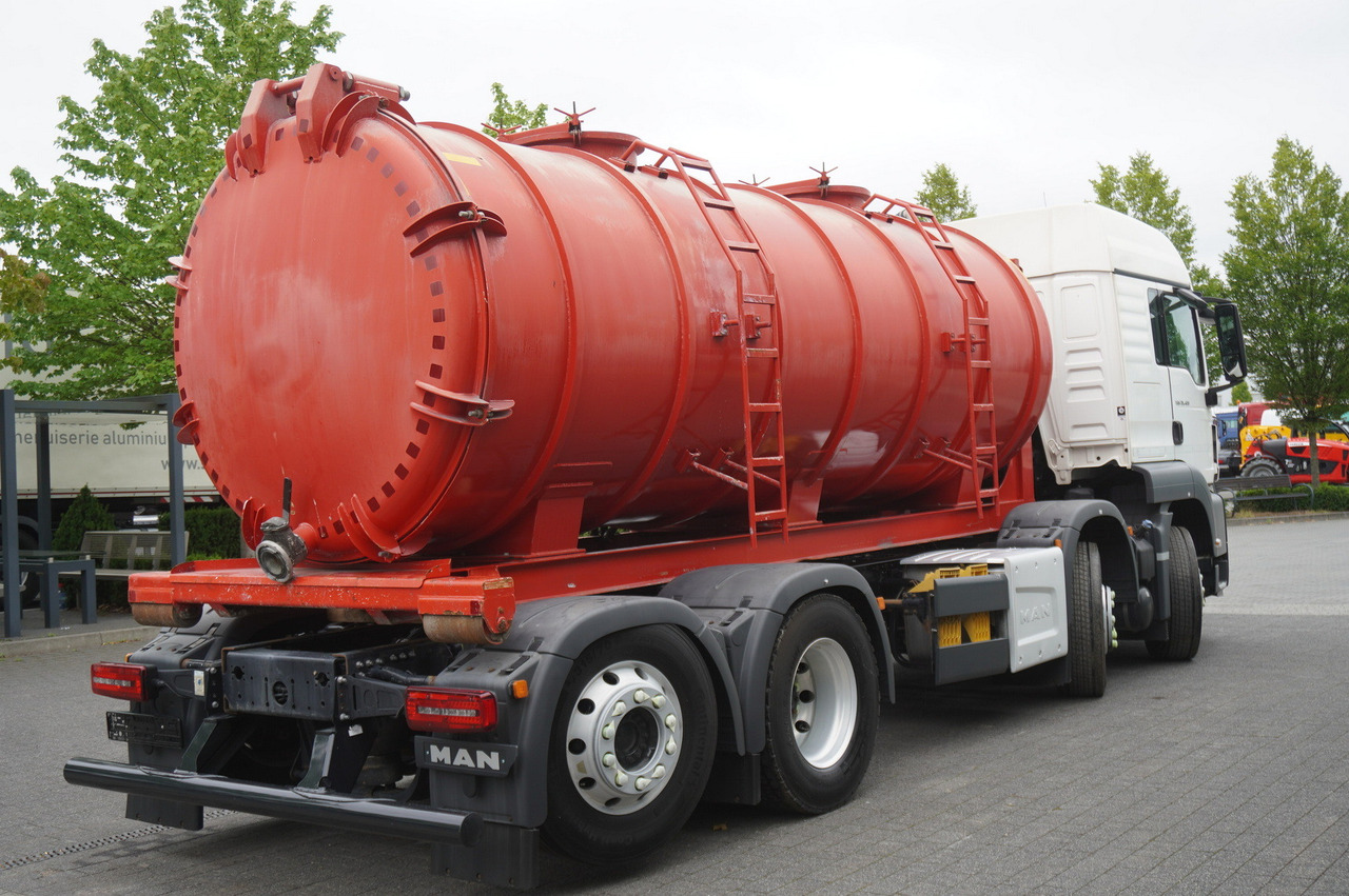 MAN TGS 35.420 8×2 / NEW septic barrel 13000 L / 3 steered axles - Slurry tanker: picture 4 MAN TGS 35.420 8×2 / NEW septic barrel 13000 L / 3 steered axles - Slurry tanker: picture 4