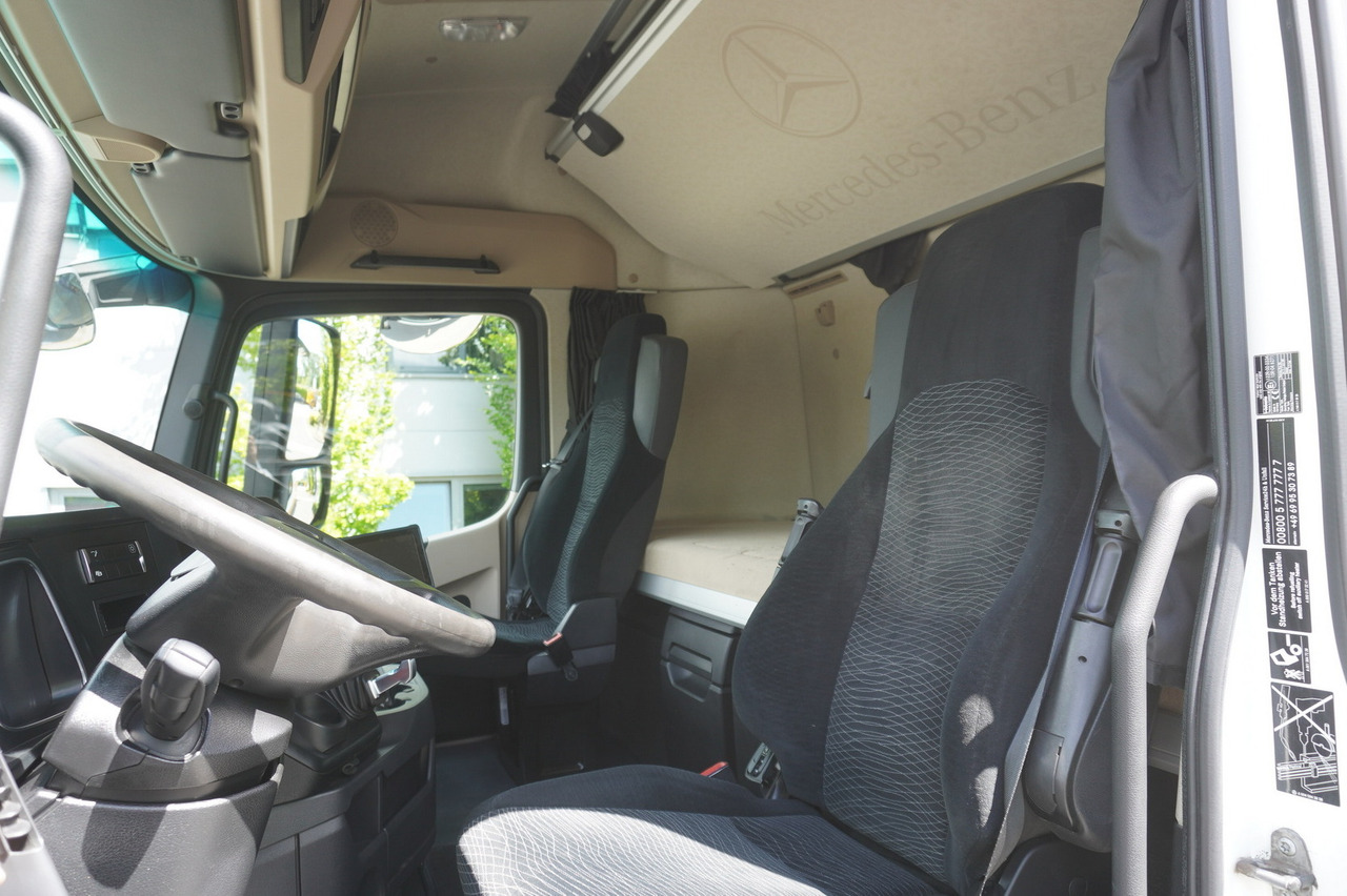 MERCEDES-BENZ Actros 2542 / NEW tow truck / steered 3rd axle leasing MERCEDES-BENZ Actros 2542 / NEW tow truck / steered 3rd axle: picture 19 MERCEDES-BENZ Actros 2542 / NEW tow truck / steered 3rd axle leasing MERCEDES-BENZ Actros 2542 / NEW tow truck / steered 3rd axle: picture 19